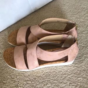 New Adrienne Vittadini Claud Rosegold Size 10